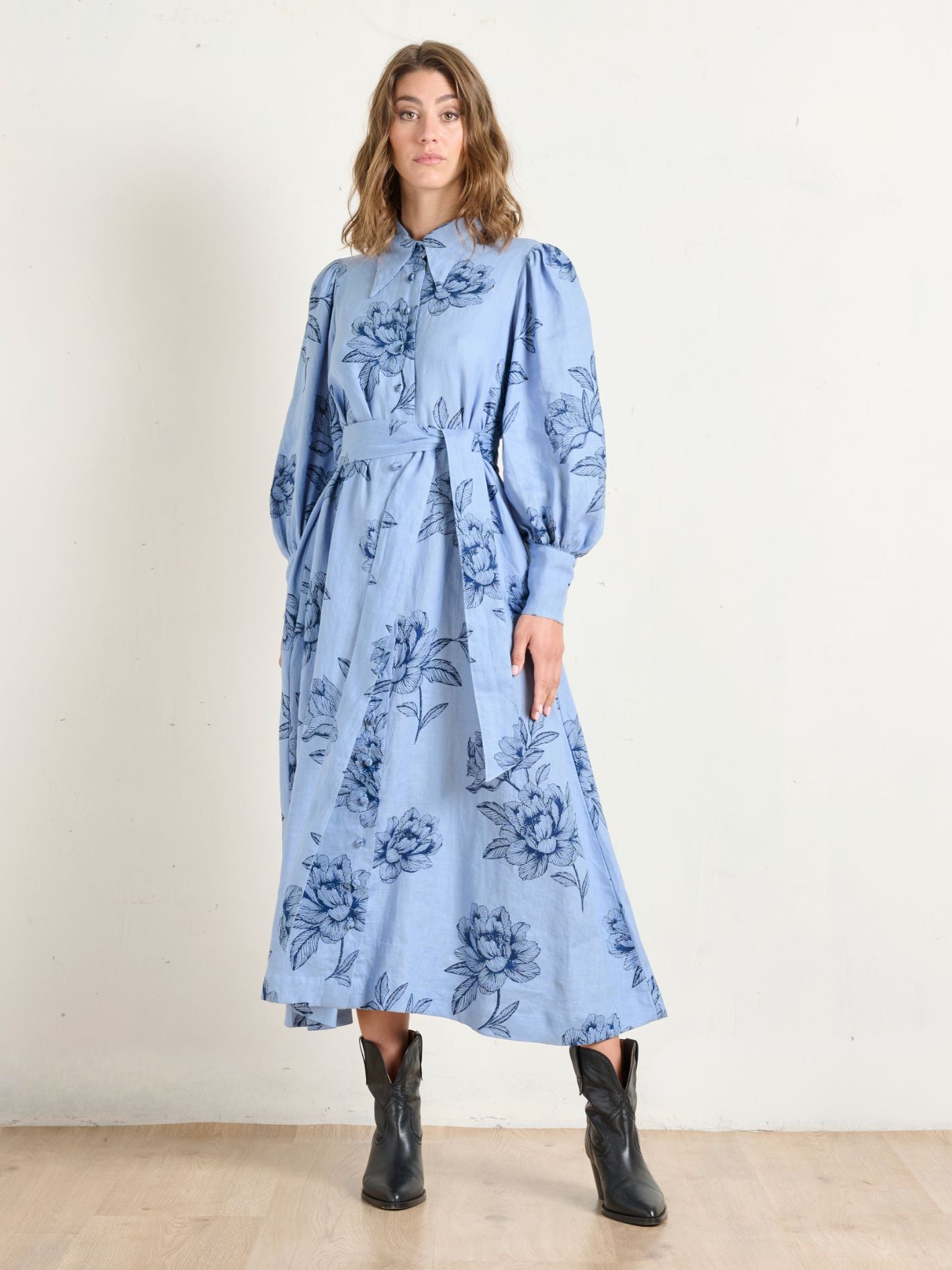 POINTED COLLAR DRESS PEONIES BLUE