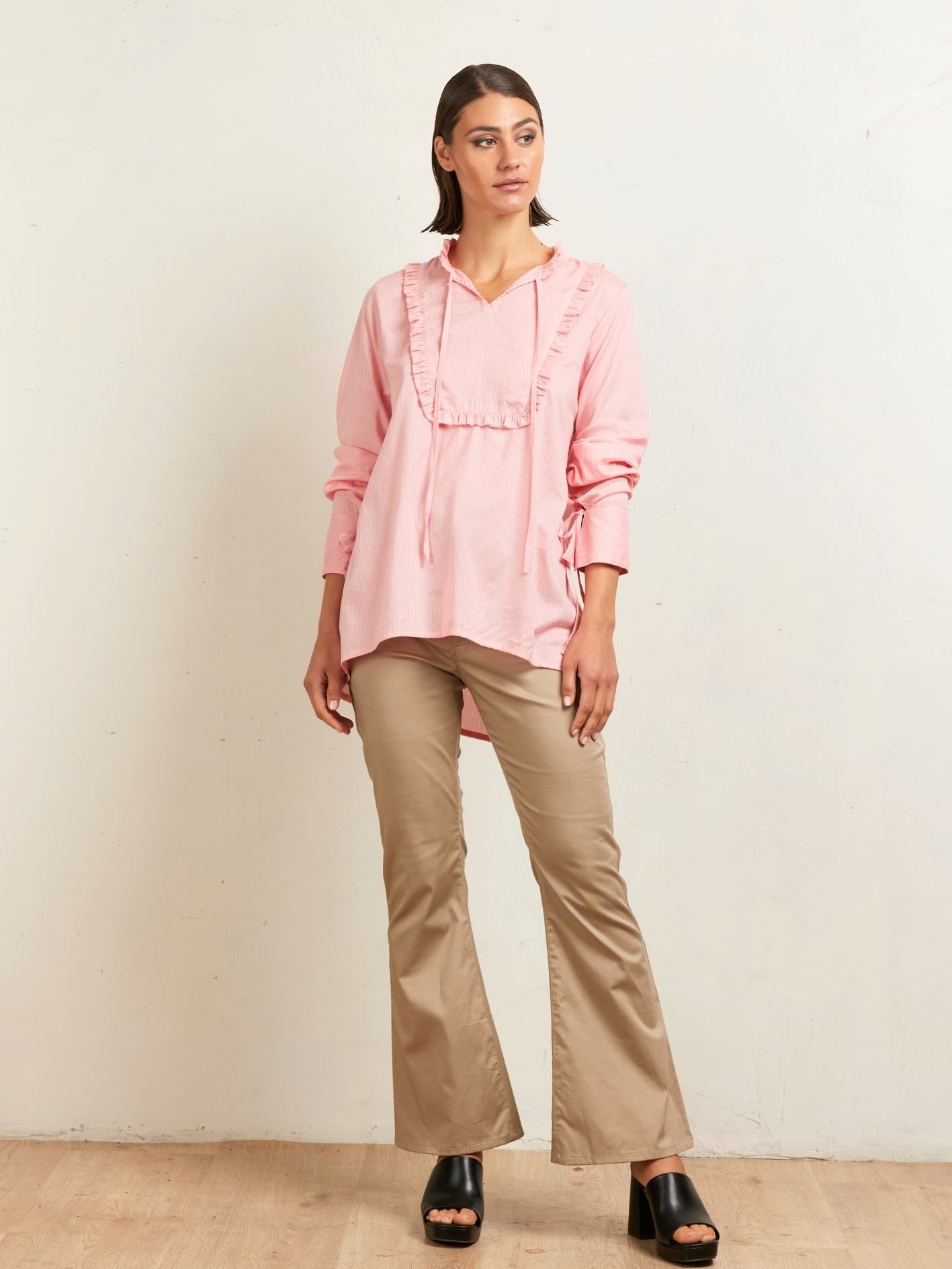 FRILL TIE BLOUSE BLOSSOM