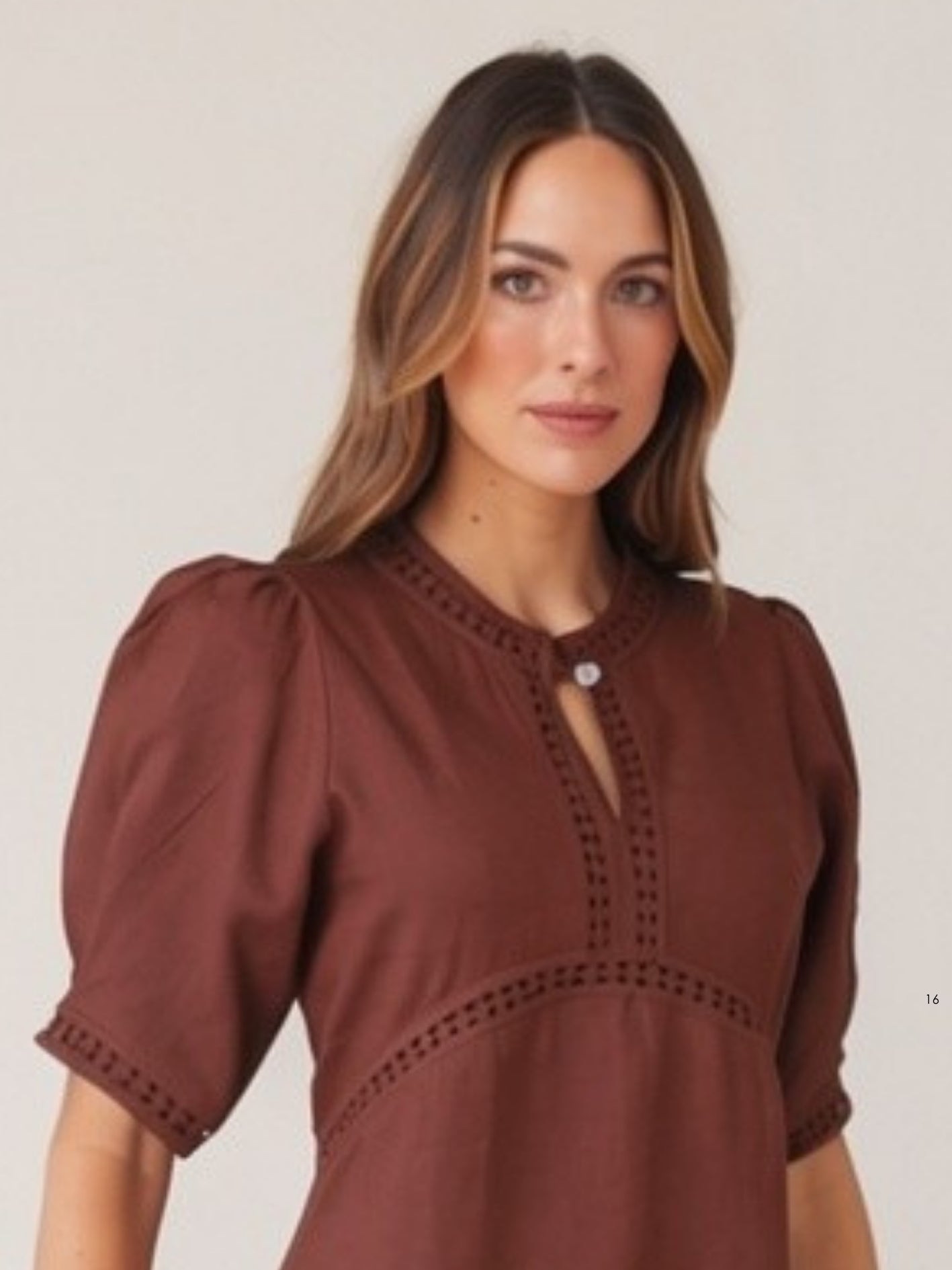 SCULPT TOP MOCHA