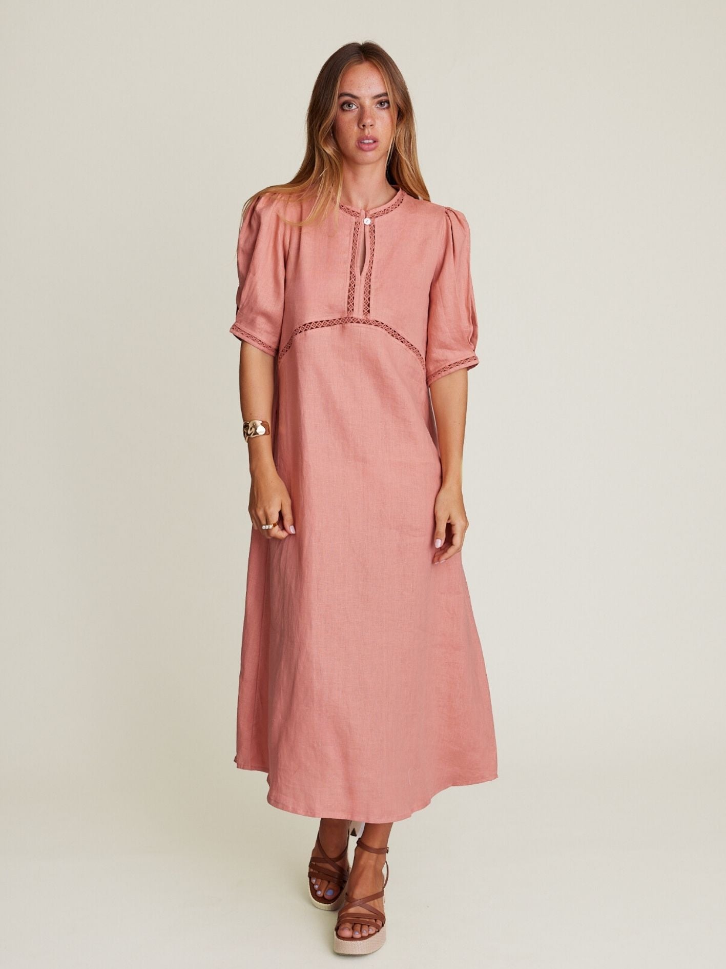 SCULPT DRESS CLAY