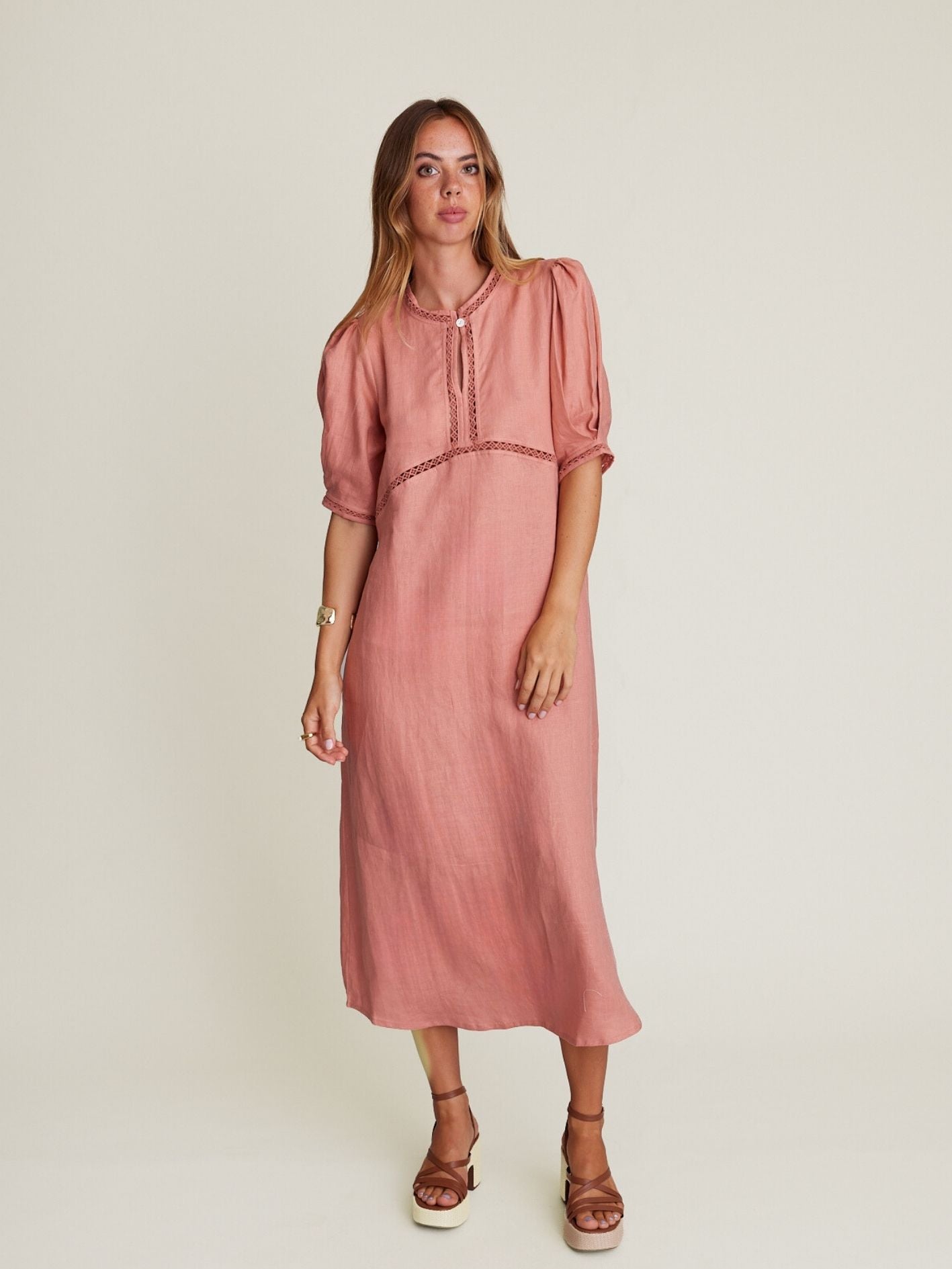 SCULPT DRESS CLAY