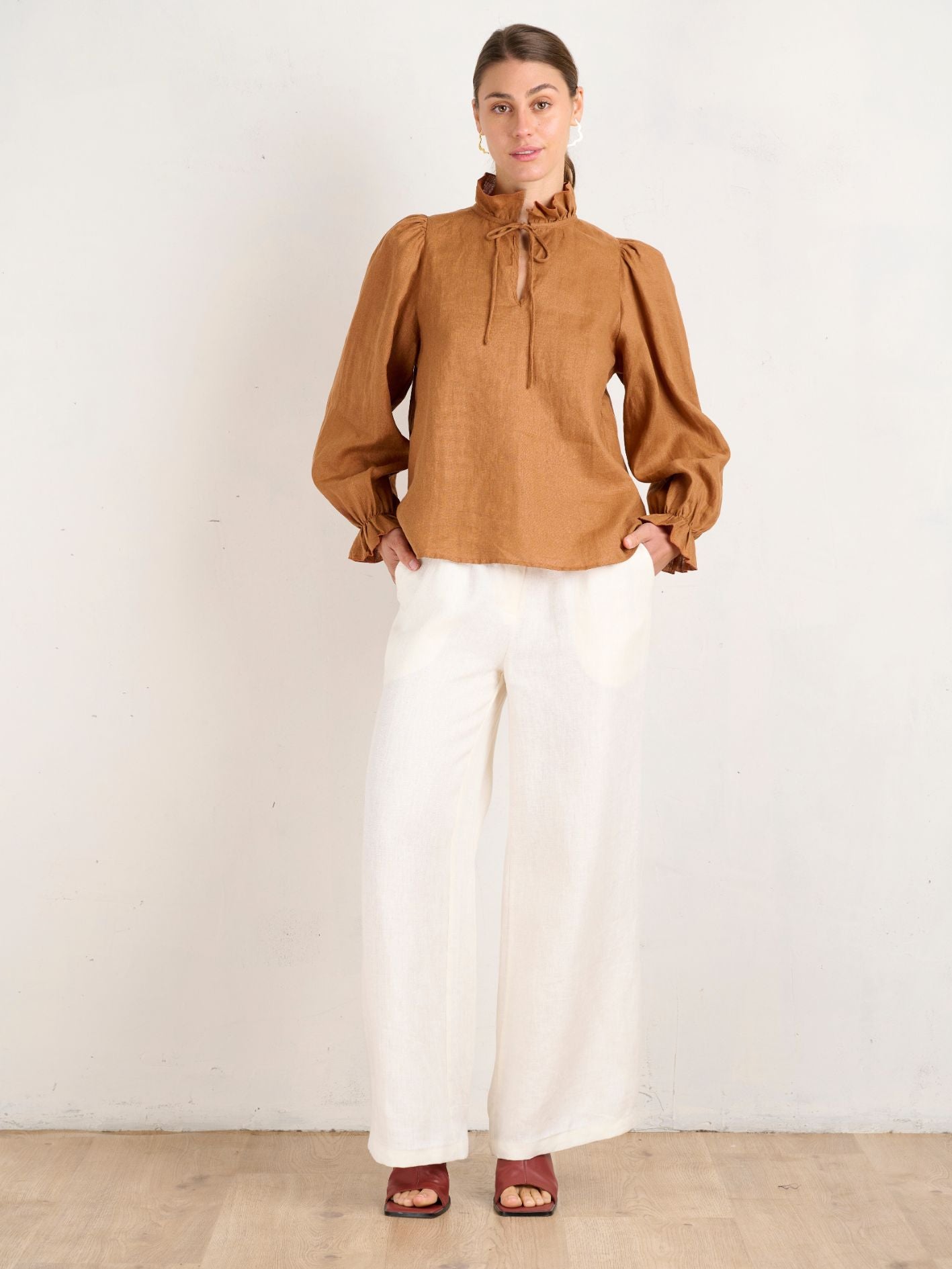 FRILL BLOUSE CACAO