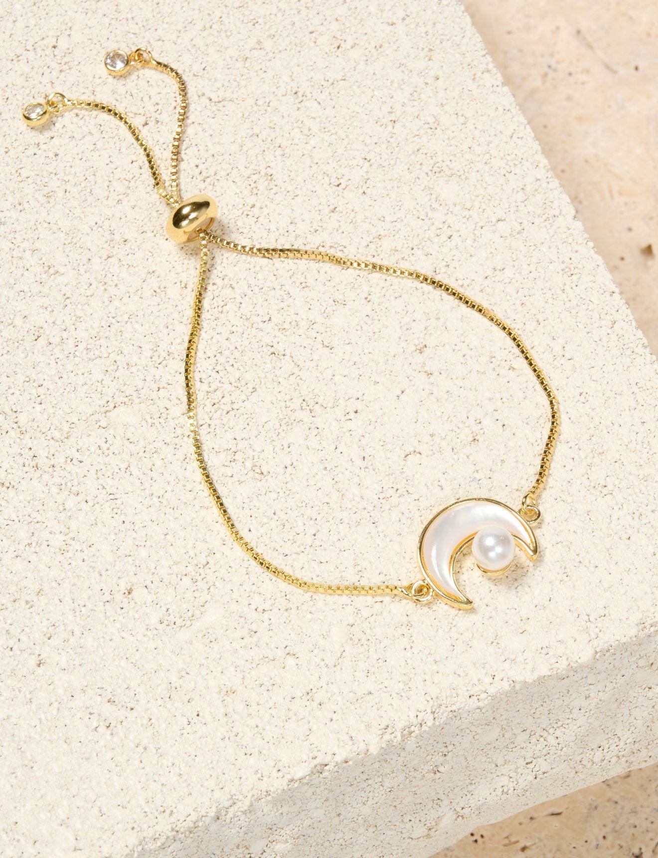 PEARL MOON BRACELET