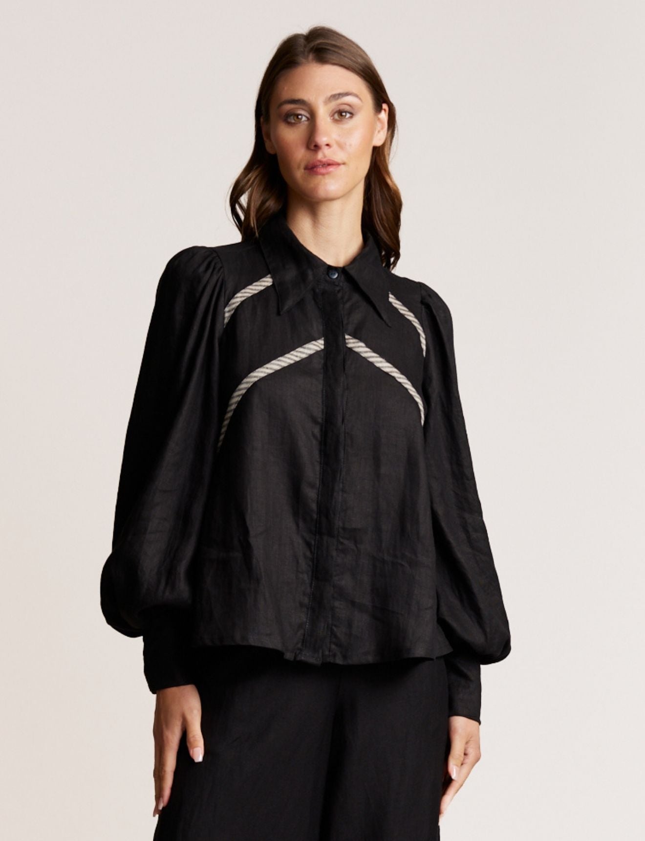 ALL ABOUT STRIPES BLOUSE ONYX