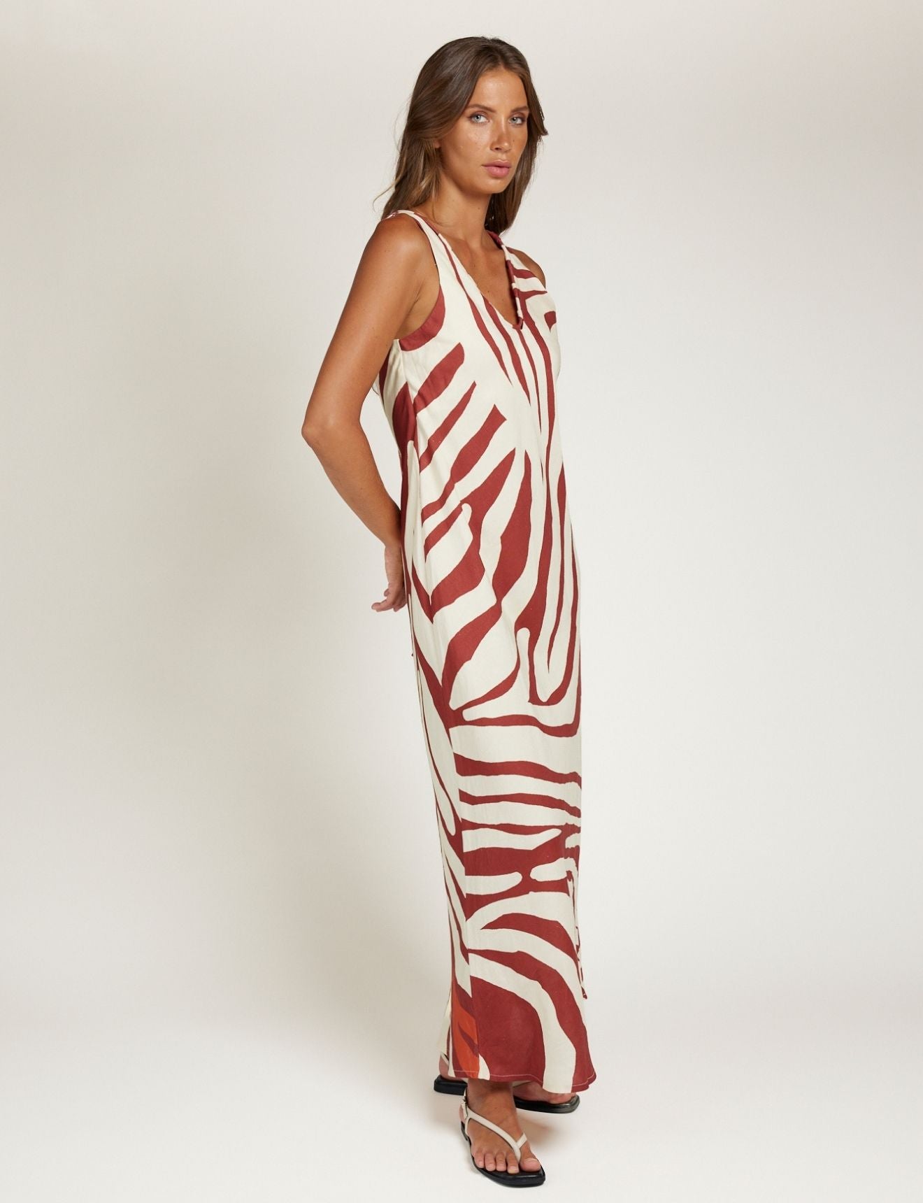 CABLE DRESS ANIMALÉ