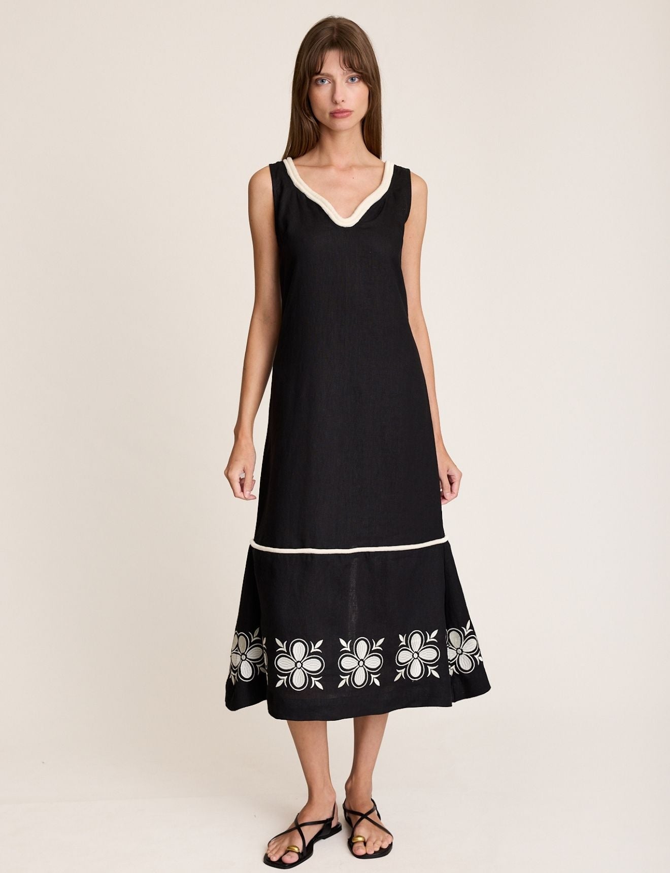EMBROIDERED HEM DRESS ONYX