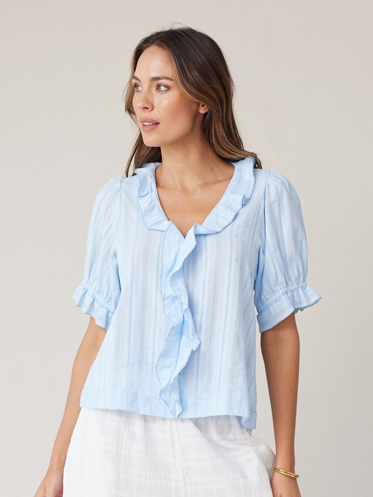 FLOUNCE BLOUSE SKY