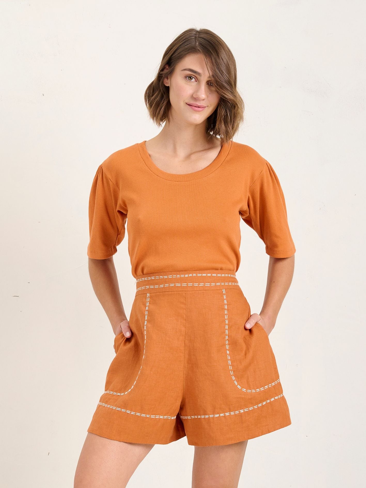 LINEAR PALAZZO SHORT RUSSET