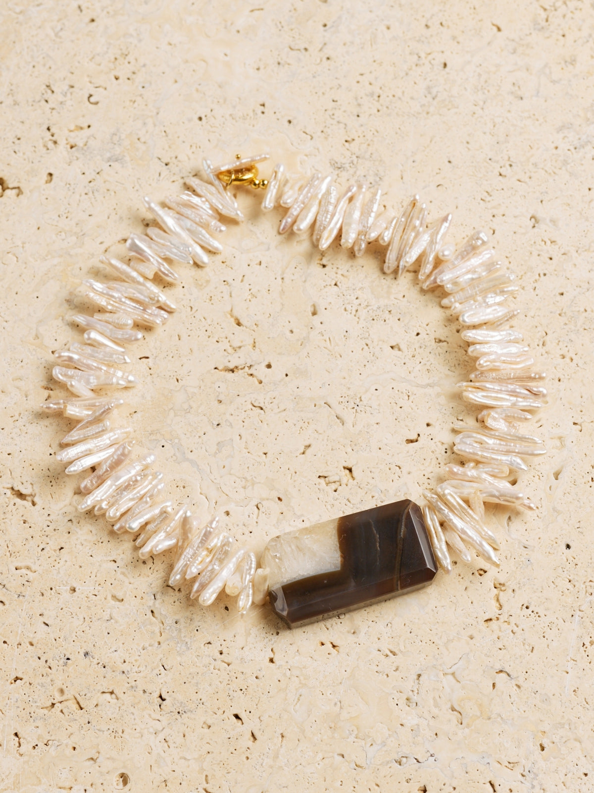PEARL & AGATE CHOKER