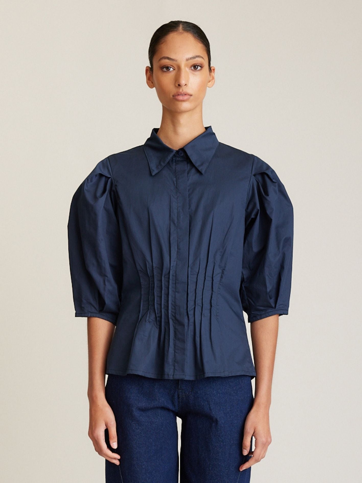 PINTUCK BLOUSE FRENCH NAVY