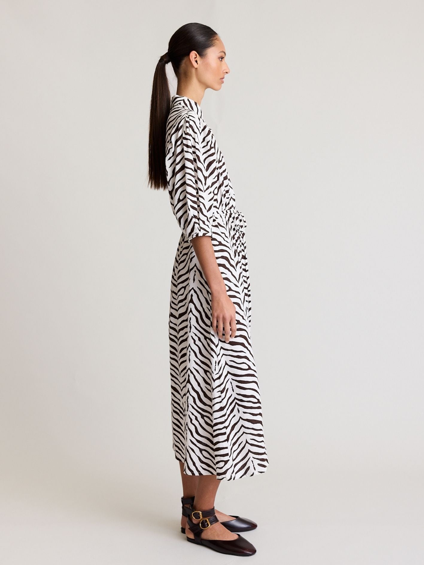 PINTUCK DRESS ZEBRA