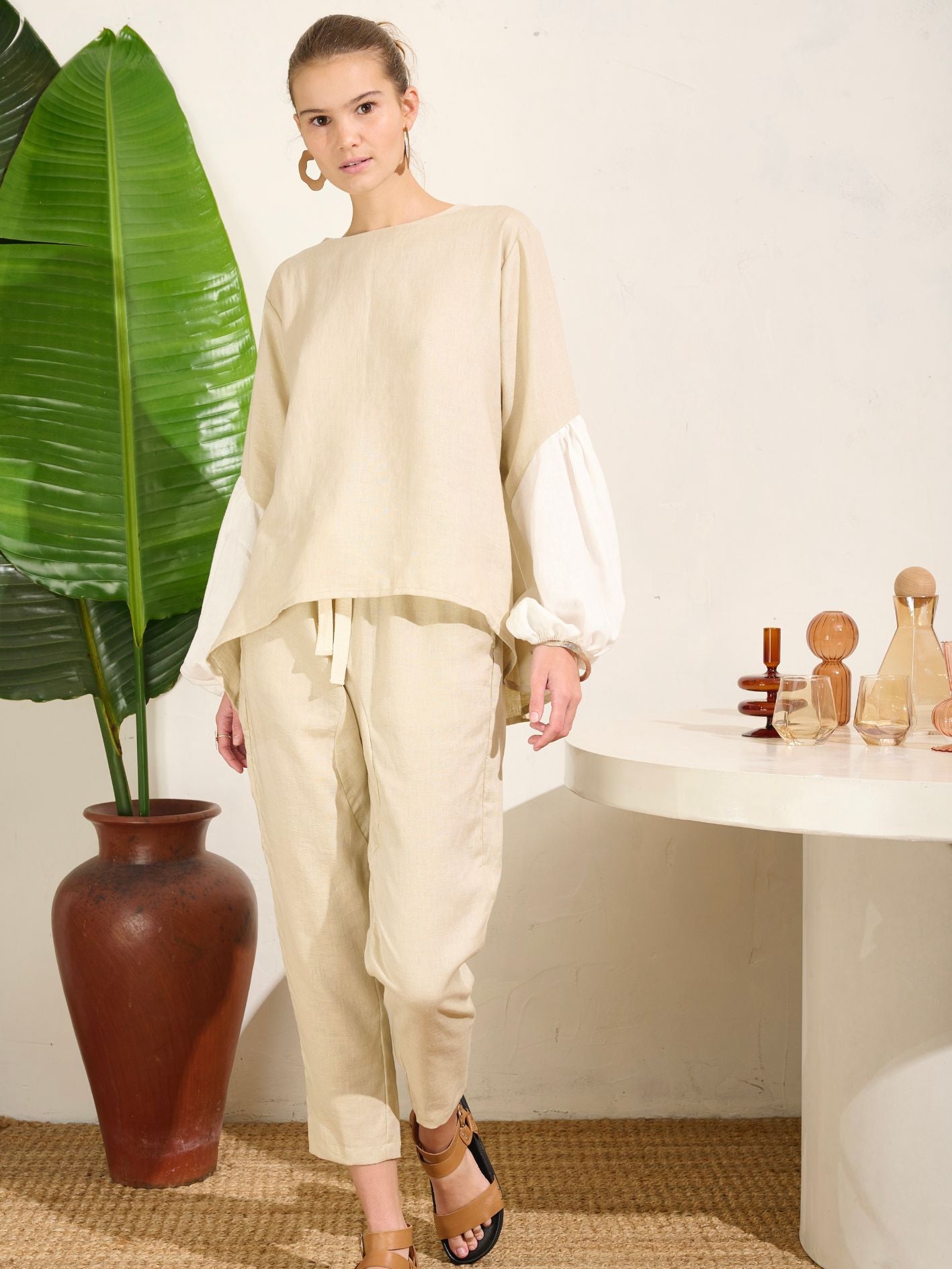 FALLING BELL SLEEVE TOP ACACIA IVORY